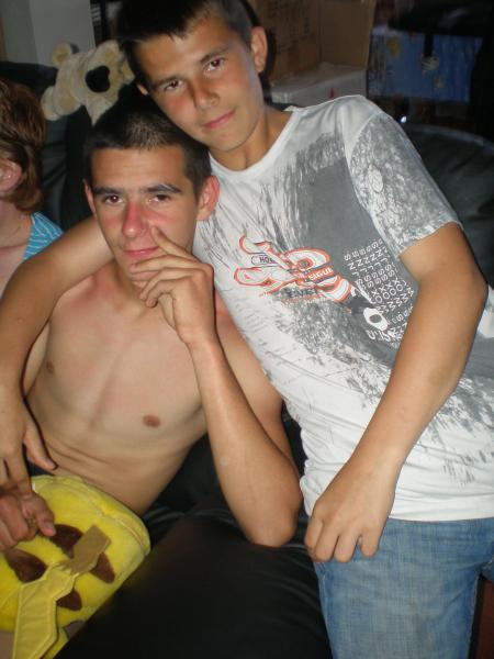 les 2 fr&egrave;res